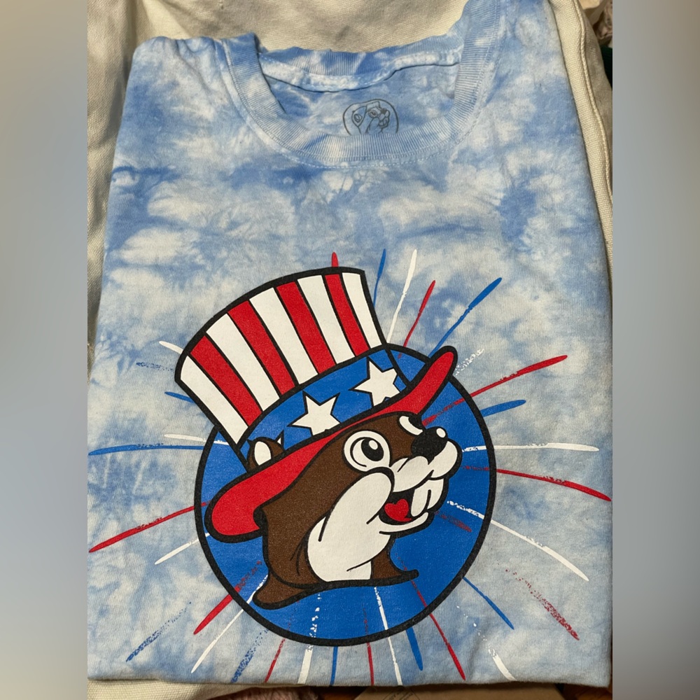 BUC-EE’s 4th of July Graphic T-Shirt